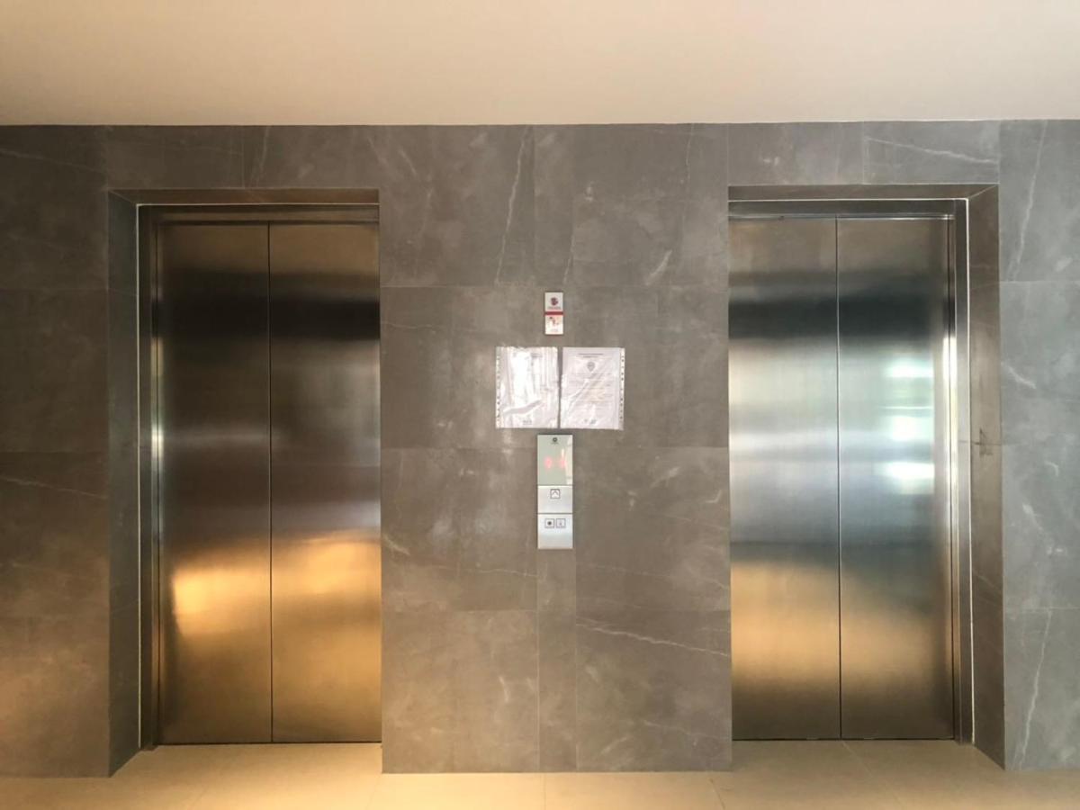 D2 Residences Huahin 华欣市中心近海滩近商场酒店式公寓可加床有连通房型 Exteriör bild